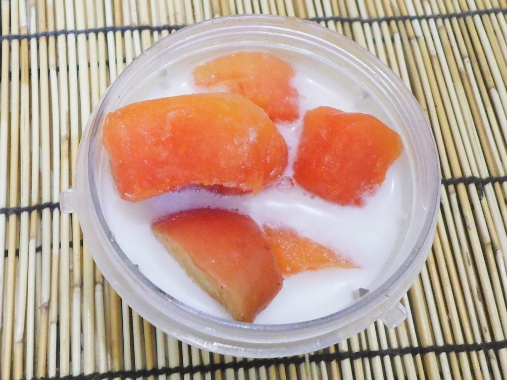 Apple papaya Smoothie