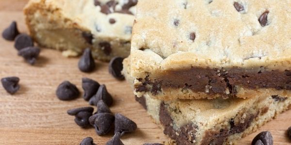 no bake cookie dough bars on table